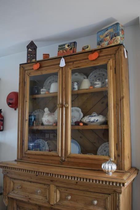 Cedra Cottage - Vintage Country Hideaway Аксмінстер Екстер'єр фото