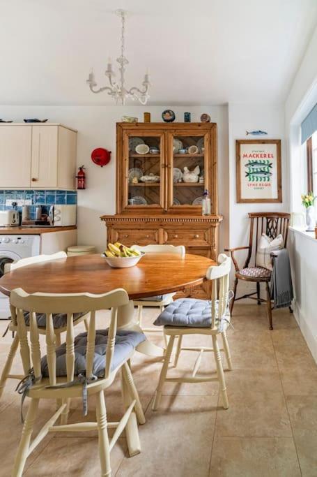Cedra Cottage - Vintage Country Hideaway Аксмінстер Екстер'єр фото
